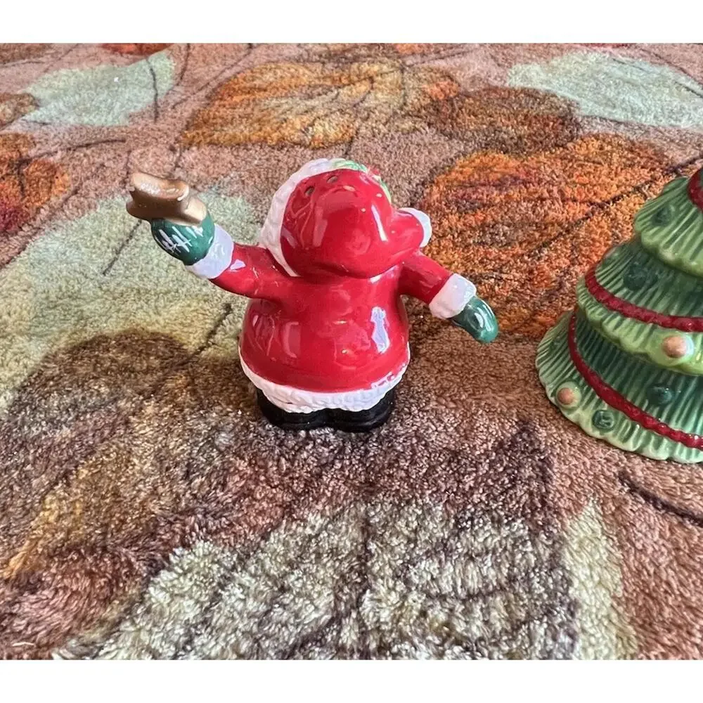 Fitz &‎ Floyd Merry Christmas Santa & Tree Ceramic Salt & Pepper Shakers Set